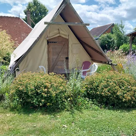 La Decouverte Trouvee Bed and Breakfast *