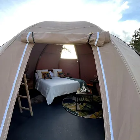 La Decouverte Trouvee Bed & Breakfast