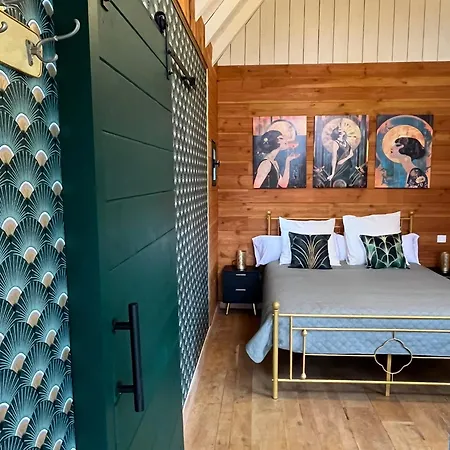 Bed and Breakfast La Decouverte Trouvee *