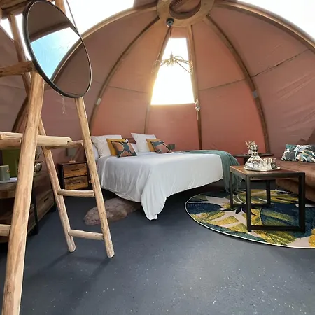 La Decouverte Trouvee Bed & Breakfast