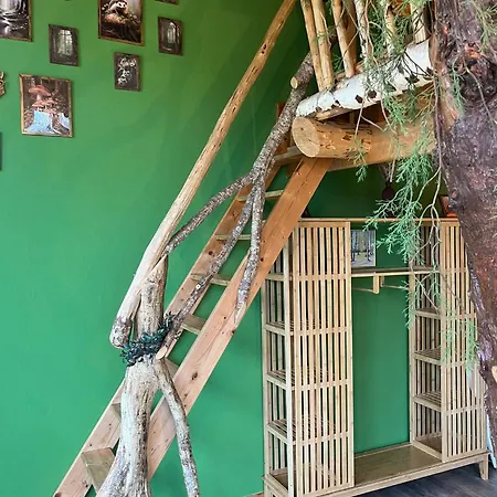 La Decouverte Trouvee Bed and Breakfast