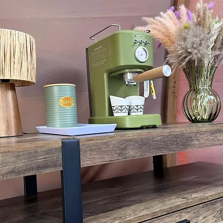 La Decouverte Trouvee Bed and Breakfast *