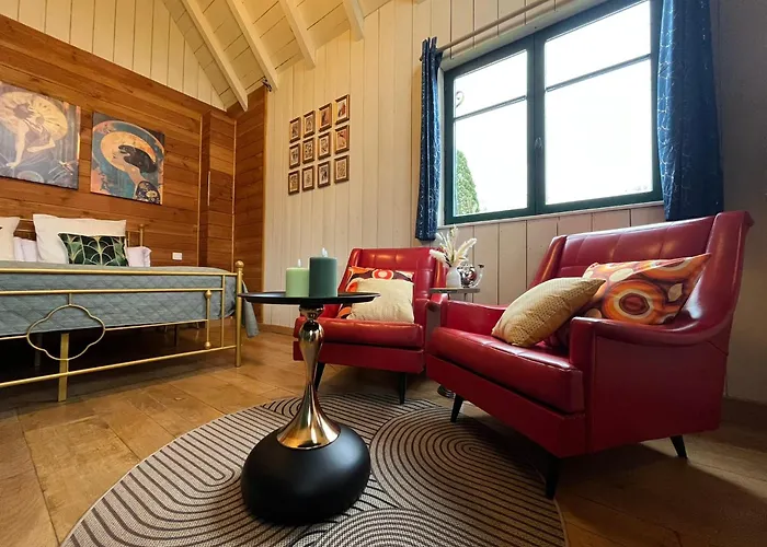 La Découverte Trouvée Couette-café 3*